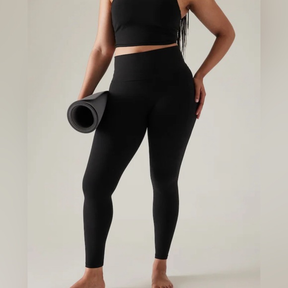 ATHLETA SALUTATION STASH TIGHT leggings - Picture 1 of 7